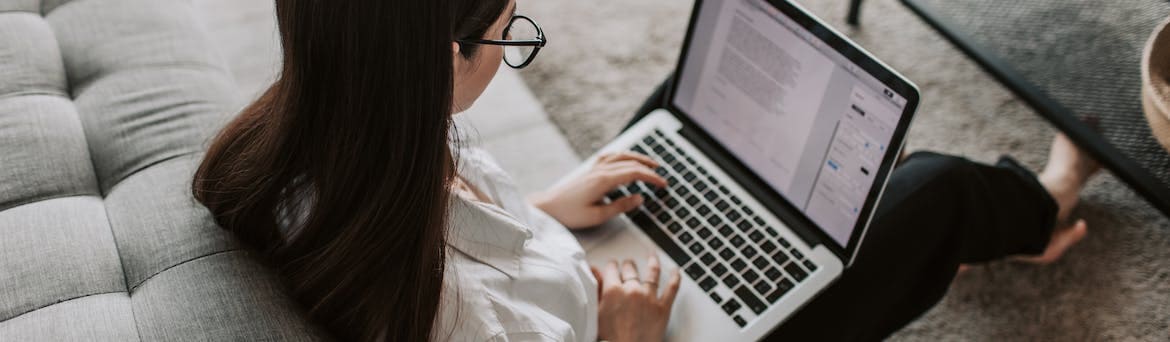 Как написать введение и актуальность в курсовой работе?